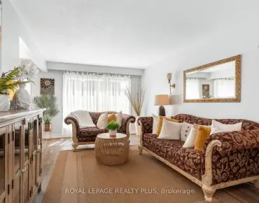 #26-2380 Bromsgrove Rd Clarkson 3 beds 2 baths 2 garage 749900.00