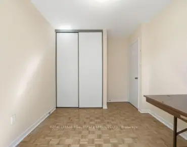 29 Silver Shadow Path Markland Wood 3 beds 2 baths 2 garage 749000.00
