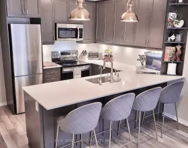 #123-32 Fieldway Rd Islington-City Centre West 2 beds 2 baths 1 garage 499000.00