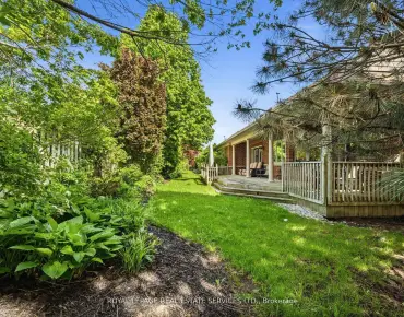 
            #10-2130 Dickson Rd Cooksville 3睡房4卫生间4车位, 出售价格1498000.00加元                    