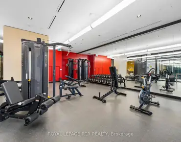 #321-689 The Queensway N/A Stonegate-Queensway 1睡房1卫生间车位, 出售价格499900.00加元