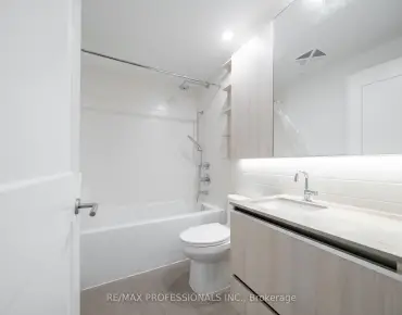 #816-21 Park St E Port Credit 2 beds 2 baths 1 garage 745000.00