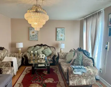 #134-6458 Finch Ave W Mount Olive-Silverstone-Jamestown 4睡房3卫生间2车位, 出售价格589900.00加元