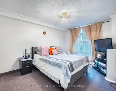 #807-345 Driftwood Ave Black Creek 2睡房1卫生间1车位, 出售价格349900.00加元