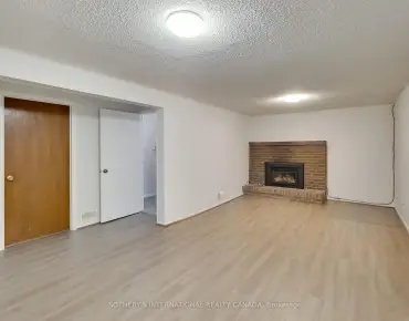 #17-1397 Royal York Rd Edenbridge-Humber Valley 4睡房3卫生间2车位, 出售价格789000.00加元