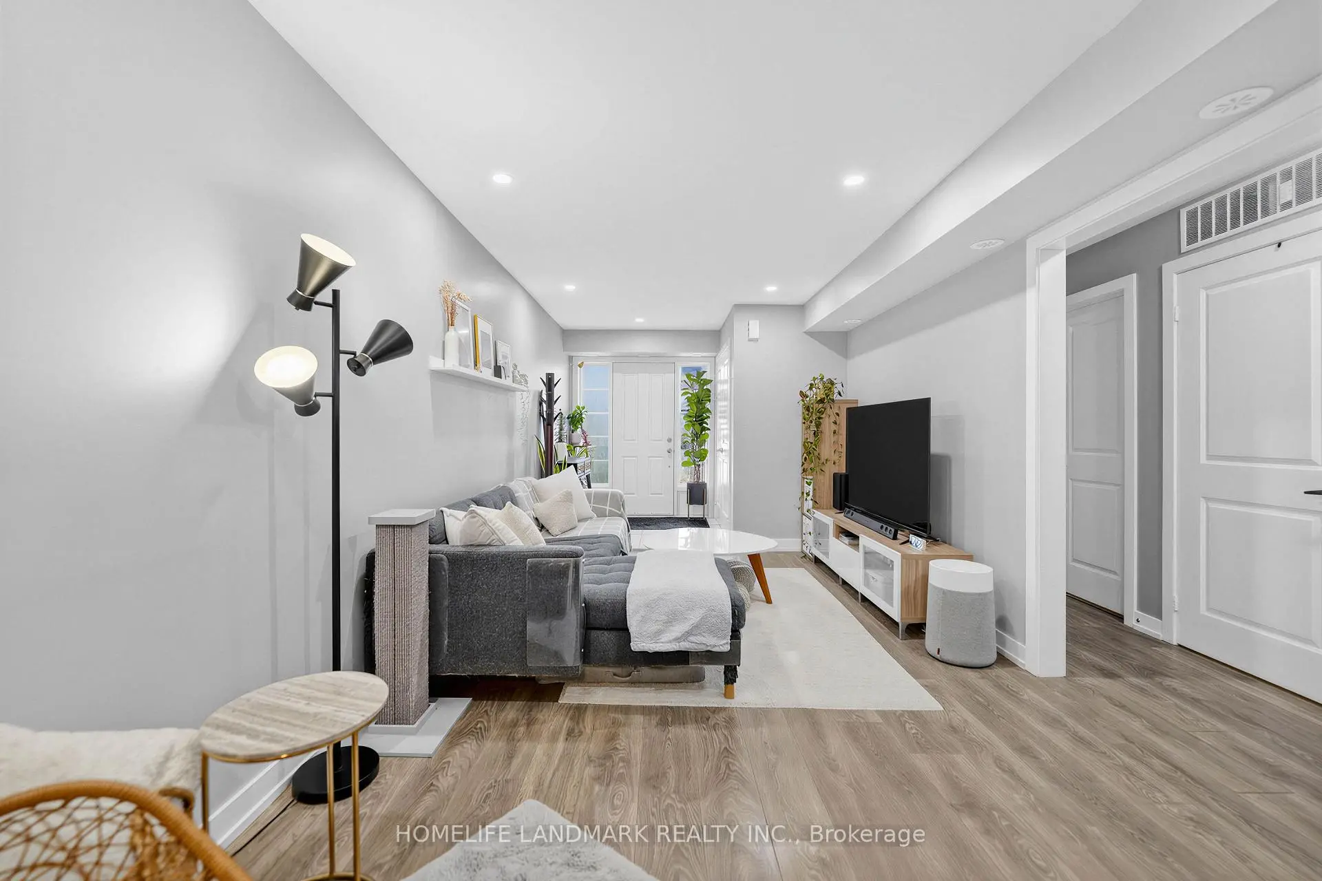 Toronto 共管镇屋