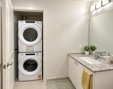 
            #2210-38 Annie Craig Dr Mimico 1睡房1卫生间1车位, 出售价格459800.00加元                    