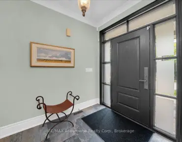 
            710 Hidden Grove Ln Lorne Park 2睡房3卫生间4车位, 出售价格2049000.00加元                    