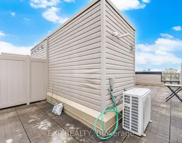 
#66-60 Winston Park Blvd Downsview-Roding-CFB 2 beds 3 baths 1 garage 638000.00        