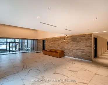 
            #723-2300 St Clair Ave W Junction Area 3睡房3卫生间1车位, 出售价格975000.00加元                    