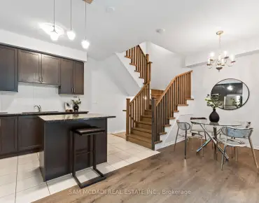 #46-26 Applewood Ln Etobicoke West Mall 3睡房3卫生间1车位, 出售价格779900.00加元