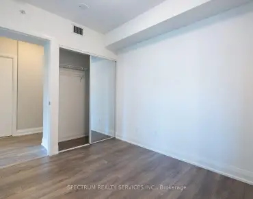 #307-1461 Lawrence Ave Brookhaven-Amesbury 2睡房2卫生间2车位, 出售价格449000.00加元