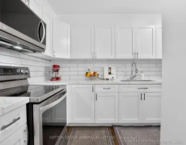 
            #202-80 Grandravine Dr York University Heights 3睡房1卫生间1车位, 出售价格448000.00加元                    