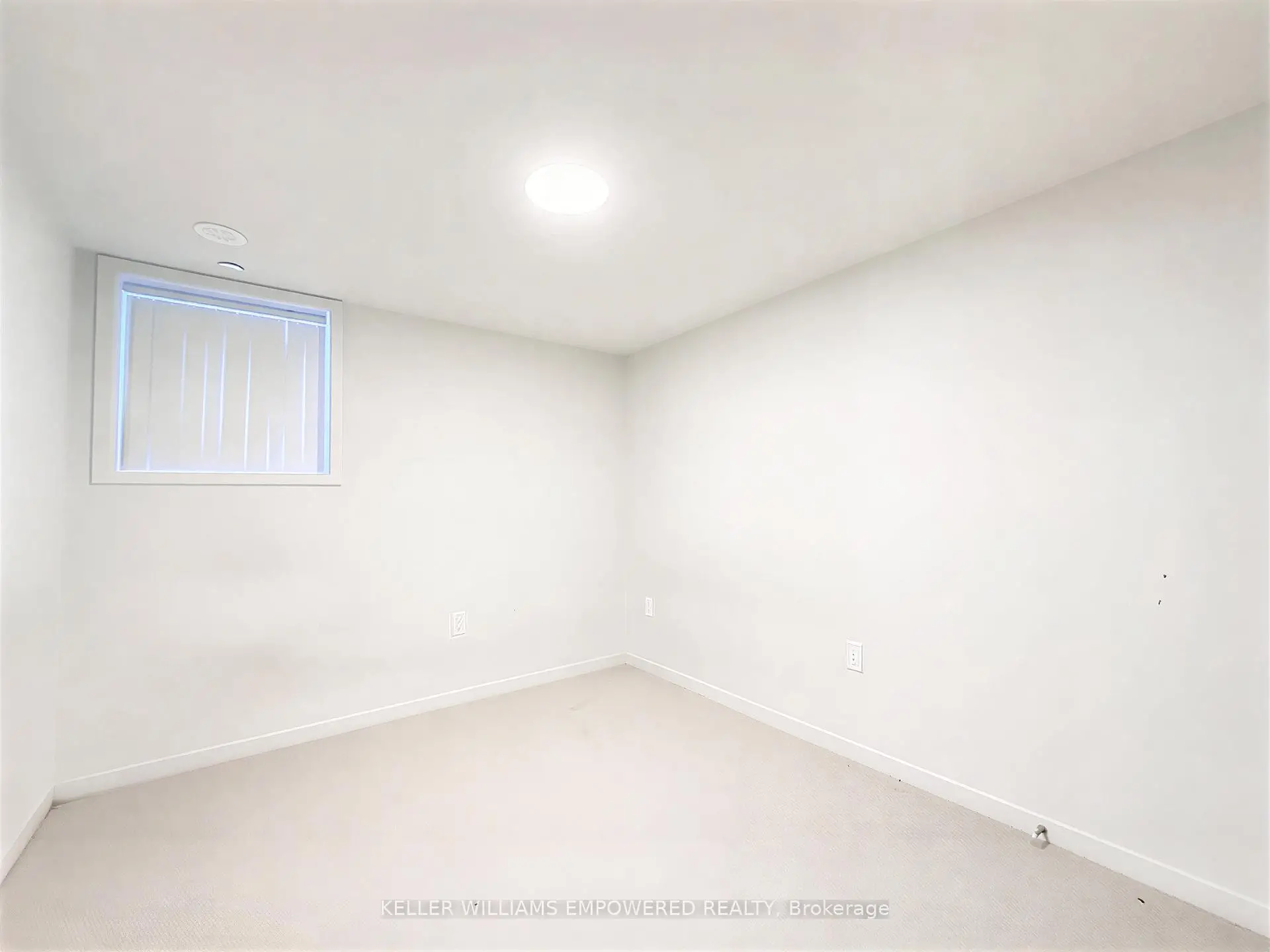 Toronto 共管镇屋
