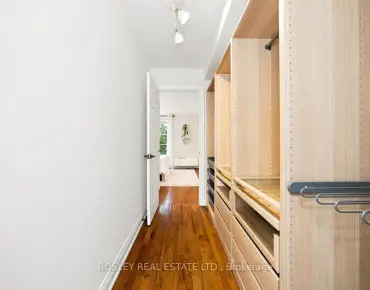 
            #3-64 Old Mill Terr Stonegate-Queensway 3睡房3卫生间2车位, 出售价格1184900.00加元                    