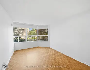 
            #202-6 Humberline Dr West Humber-Clairville 2睡房2卫生间2车位, 出售价格482000.00加元                    
