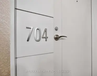 #704-3091 Dufferin St Yorkdale-Glen Park 2 beds 2 baths 1 garage 559900.00