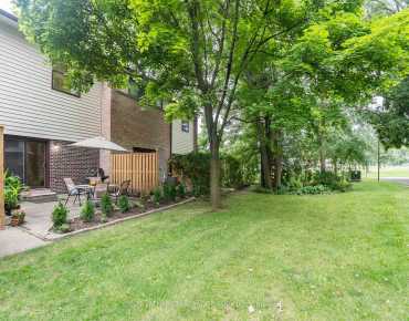 
#27-2020 South Millway Erin Mills 3 beds 2 baths 2 garage 749900.00        