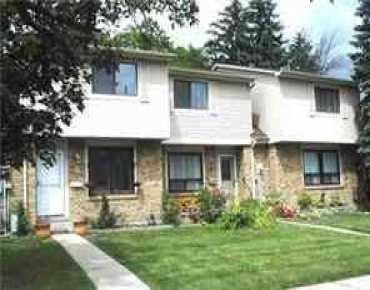 
#23-98 Falconer Dr Streetsville 3 beds 2 baths 1 garage 699000.00        