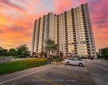 
#915-370 Dixon Rd Kingsview Village-The Westway 3 beds 2 baths 1 garage 599999.00        