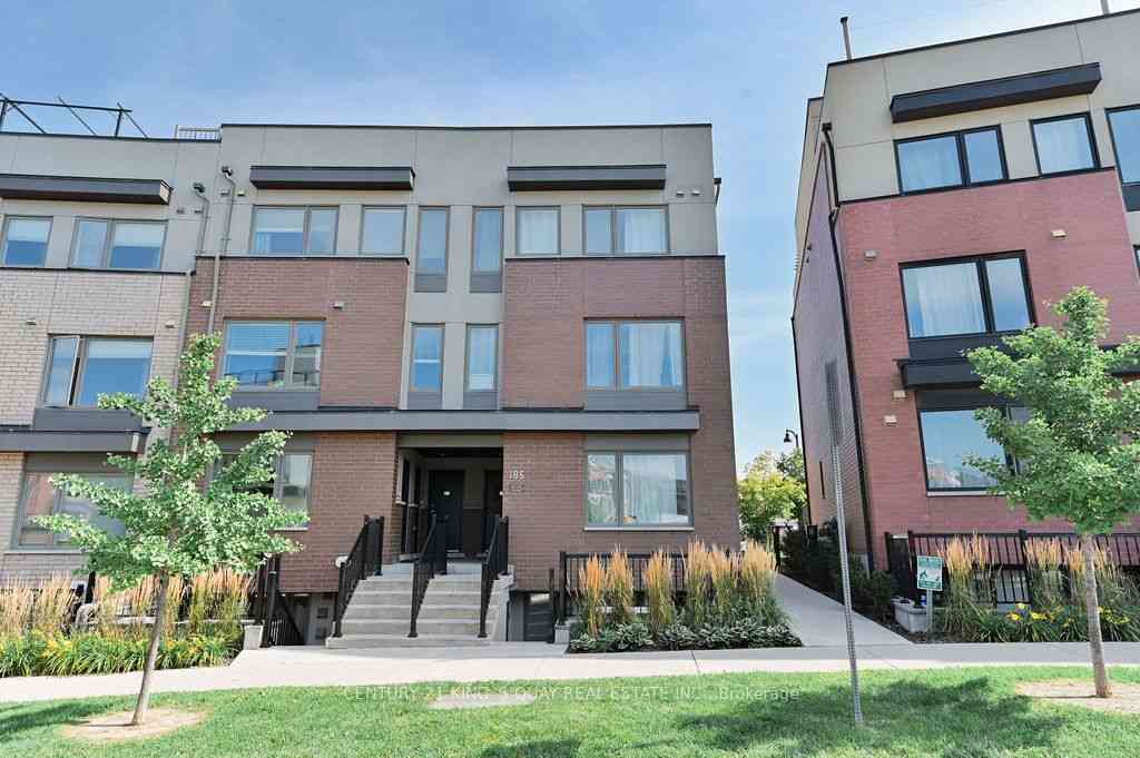 Toronto condo townhouses