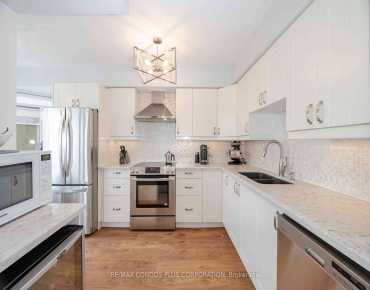 
#2107-1 Palace Pier Crt Mimico 1 beds 1 baths 1 garage 682000.00        