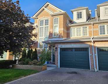 
#33-455 Apache Crt Hurontario 3 beds 4 baths 2 garage 919900.00        