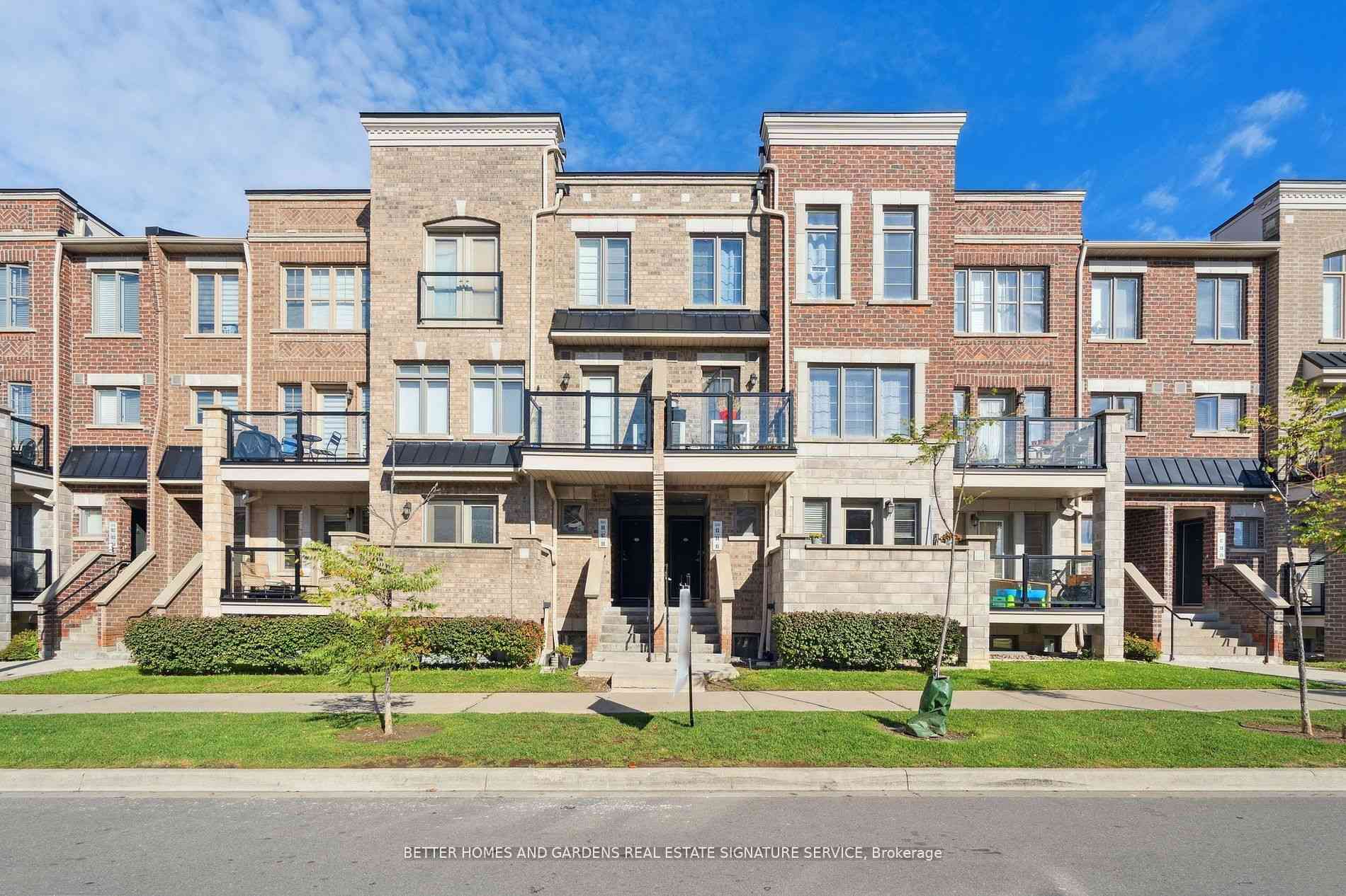 Toronto condo townhouses