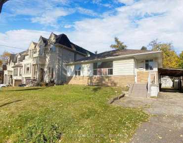 227 Hollyberry Tr <a href='https://luckyalan.com/community_CN.php?community=North York:Hillcrest Village'>Hillcrest Village, North York</a> 3 beds 2 baths 0 garage $1.19M