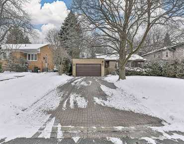 
38 Applegate Cres <a href='https://luckyalan.com/community.php?community=North York:Hillcrest Village'>Hillcrest Village, North York</a> 3 beds 3 baths 1 garage $999.9K