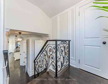 22 Cliffwood Rd <a href='https://luckyalan.com/community_CN.php?community=North York:Hillcrest Village'>Hillcrest Village, North York</a> 4 beds 4 baths 2 garage $1.799M