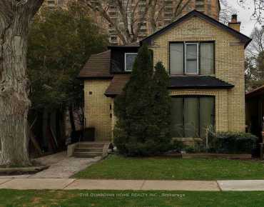 416 Kenneth Ave <a href='https://luckyalan.com/community.php?community=Toronto:Willowdale East'>Willowdale East, Toronto</a> 3 beds 3 baths  garage $1.3M
