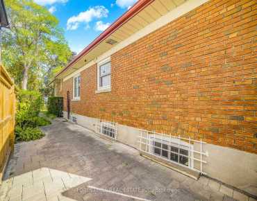24 Marion St Roncesvalles, Toronto 2 beds 2 baths  garage $1.049M