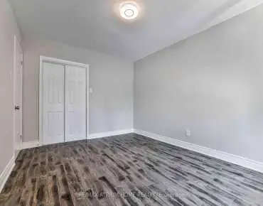 104 Maxome Ave <a href='https://luckyalan.com/community.php?community=Toronto:Newtonbrook East'>Newtonbrook East, Toronto</a> 4 beds 2 baths 1 garage $1.85M
