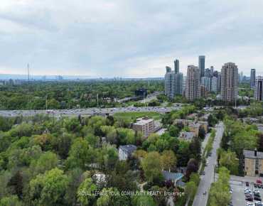 24 Clayland Dr <a href='https://luckyalan.com/community_CN.php?community=North York:Parkwoods-Donalda'>Parkwoods-Donalda, North York</a> 3 beds 3 baths 2 garage $1.79M