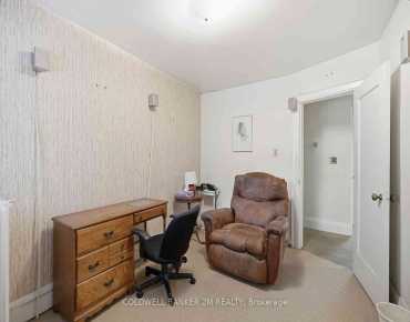 270 Brighton Ave <a href='https://luckyalan.com/community_CN.php?community=Toronto:Bathurst Manor'>Bathurst Manor, Toronto</a> 3 beds 3 baths  garage $1.488M