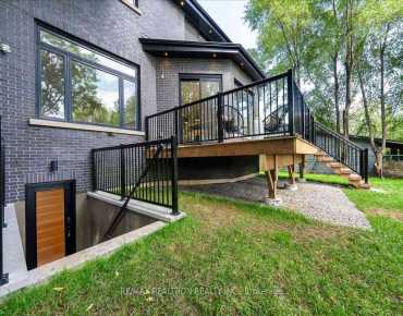 106 Cultra Sq West Hill, Toronto 3 beds 2 baths 2 garage $868.8K