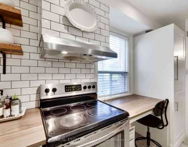 46 Palomino Cres <a href='https://luckyalan.com/community_CN.php?community=Toronto:Bayview Village'>Bayview Village, Toronto</a> 3 beds 3 baths 2 garage $1.898M