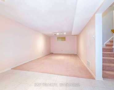 30 Gilgorm Rd <a href='https://luckyalan.com/community_CN.php?community=Toronto:Forest Hill North'>Forest Hill North, Toronto</a> 4 beds 4 baths 2 garage $3.998M