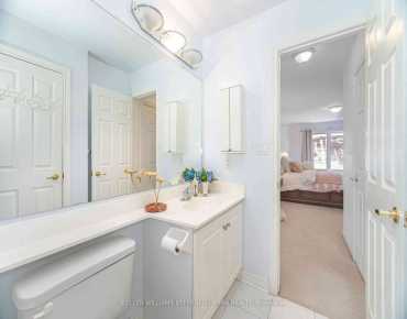 232 David Dunlap Circ <a href='https://luckyalan.com/community.php?community=Toronto:Banbury-Don Mills'>Banbury-Don Mills, Toronto</a> 3 beds 3 baths 1 garage $1.25M
