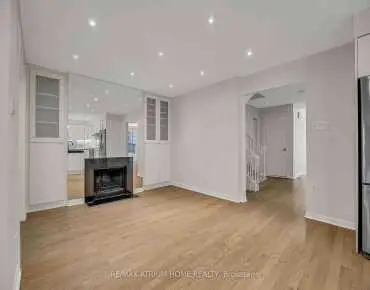 52 Chiswell Cres <a href='https://luckyalan.com/community.php?community=Toronto:Willowdale East'>Willowdale East, Toronto</a> 4 beds 5 baths 1 garage $1.49M
