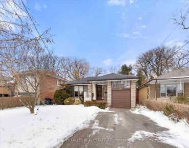 
Woodmount  East York, Toronto 4 beds 4 baths  garage $2.279M