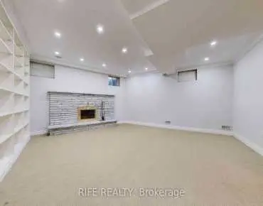 15 Prattley Dr <a href='https://luckyalan.com/community.php?community=Toronto:Don Valley Village'>Don Valley Village, Toronto</a> 4 beds 2 baths 2 garage $1.475M