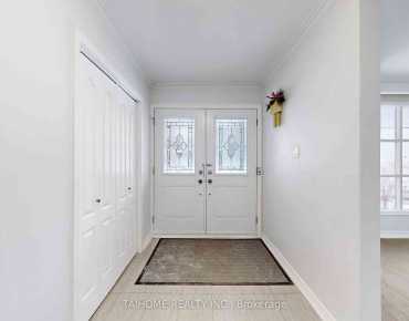 3036 Bayview Ave <a href='https://luckyalan.com/community_CN.php?community=Toronto:Willowdale East'>Willowdale East, Toronto</a> 3 beds 5 baths 2 garage $1.659M