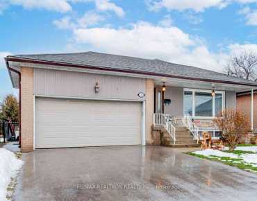 190 Ranee Ave Englemount-Lawrence, Toronto 3 beds 2 baths 2 garage $1.3M
