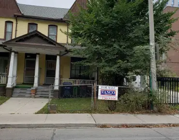 83 Berkinshaw Cres <a href='https://luckyalan.com/community_CN.php?community=Toronto:Banbury-Don Mills'>Banbury-Don Mills, Toronto</a> 3 beds 2 baths 1 garage $1.675M