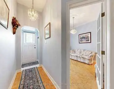 
241 Poplar Plains St Casa Loma, Toronto 4 beds 4 baths 1 garage $3.799M