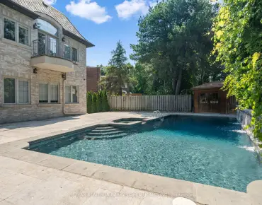 
105 Rowntree Mill Rd Humber Summit, Toronto 3 beds 3 baths 2 garage $1.1M