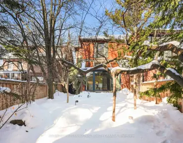 
12 Warlingham Crt Eringate-Centennial-West Deane, Toronto 3 beds 2 baths 2 garage $1.42M