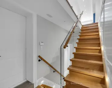 70 Maffey Cres Westbrook, Richmond Hill 3 beds 4 baths 1 garage $1.099M